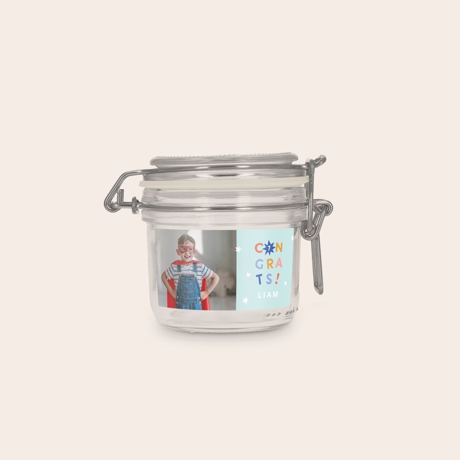 Sklenená nádoba s viečkom - personalizovaná Sklenená dóza s vrchnákom, 200 ml, personalizované, s potlačenou fotkou chlapca a nápisom Congrats Liam