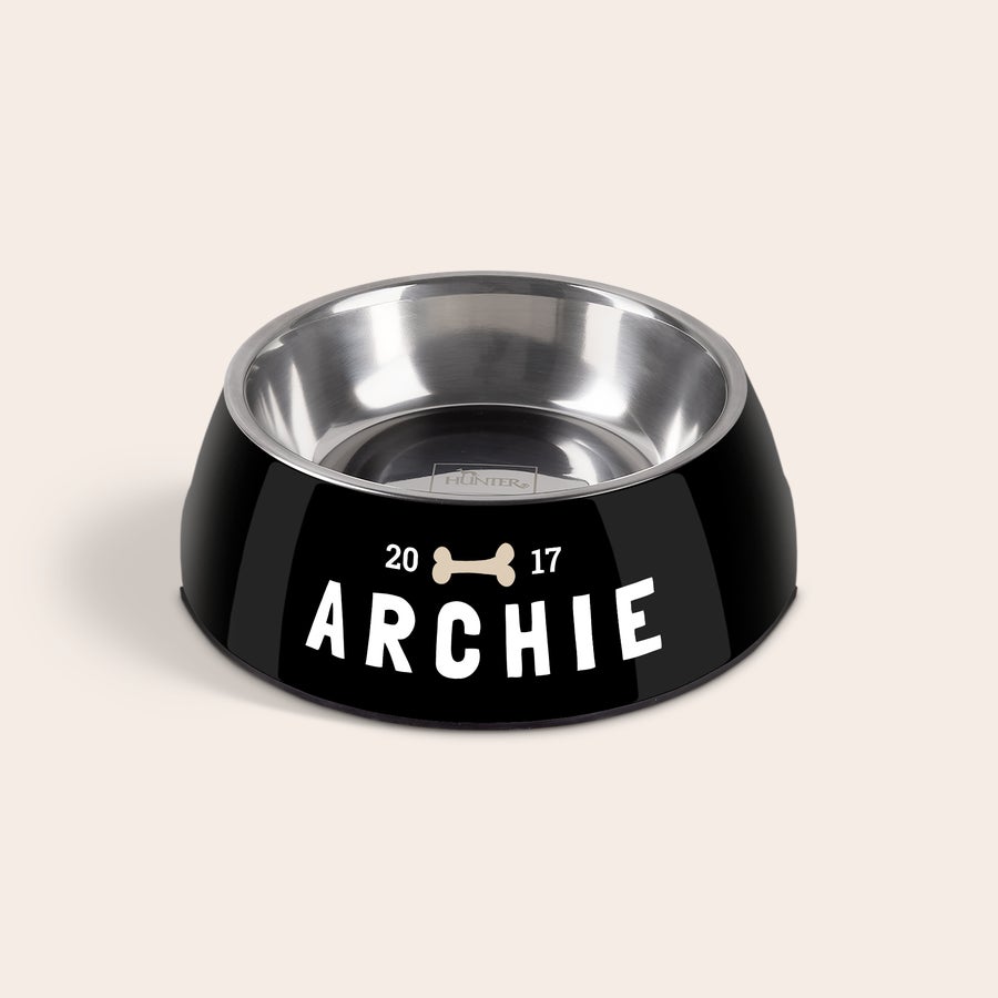 Tigela de alimentação do cão Tigela de comida de cachorro preta e prata com o nome Archie e o ano 2017 impressos