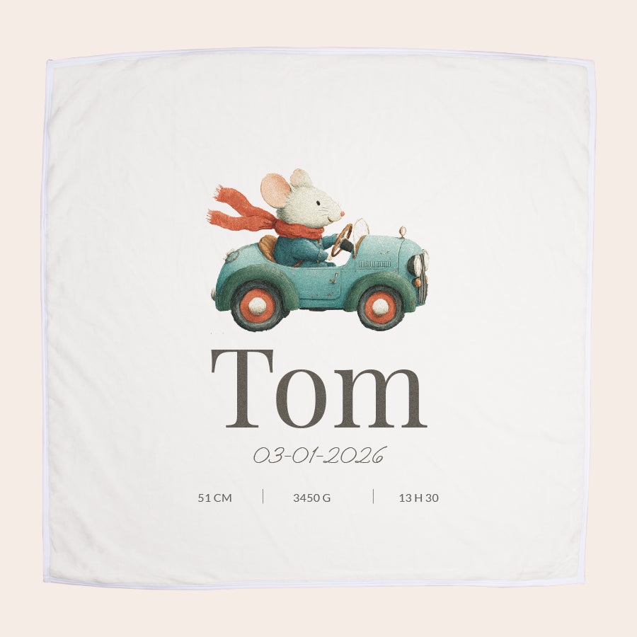 Couverture bébé personnalisée Couverture bébé personnalisée blanche avec illustration de souris, prénom Tom et date de naissance brodés