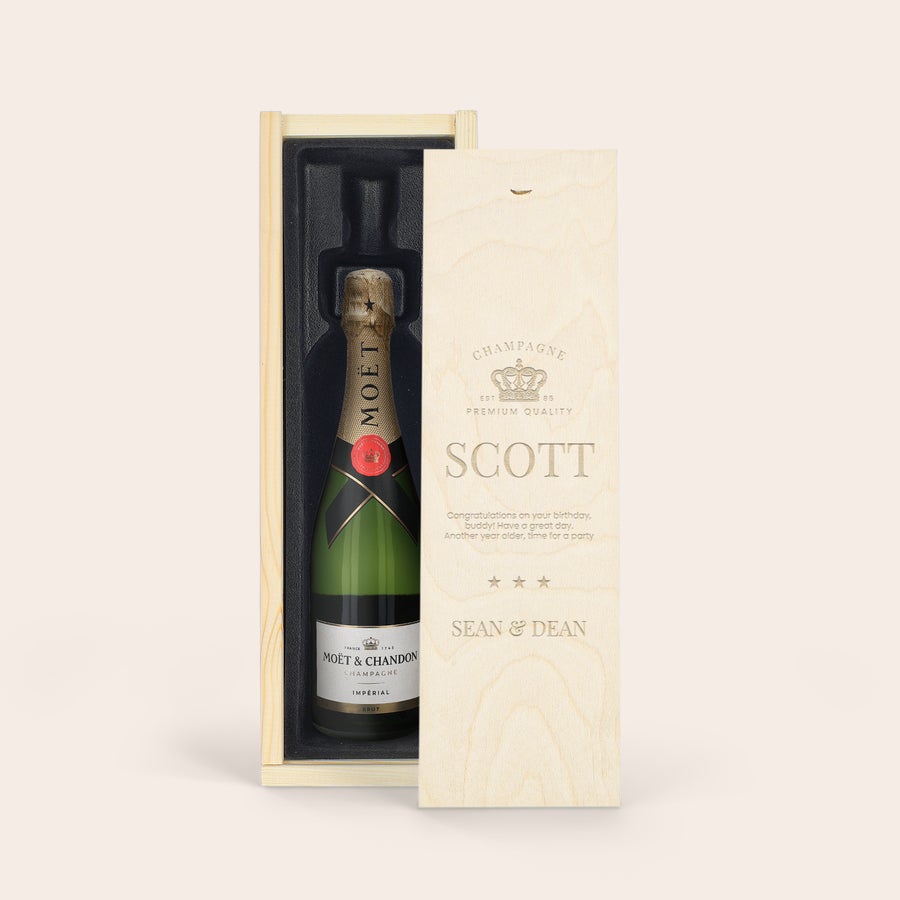 Moët et chandon Brut Personalizzato - 375ml Bottiglia di champagne Moët & Chandon con custodia in legno personalizzata con il nome SCOTT e il messaggio di auguri