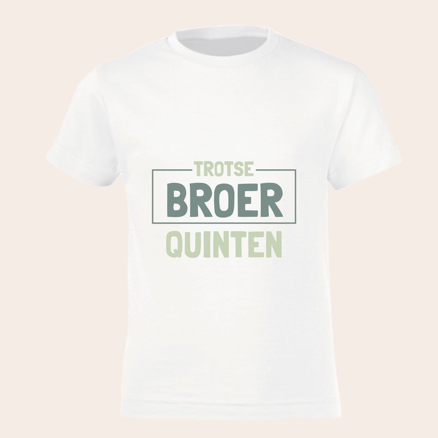 T-shirt - Grote broer / zus bedrukken Wit kinder T-shirt met "Trotse Broer Quinten" bedrukt, ideaal voor aankondiging tweede zwangerschap.