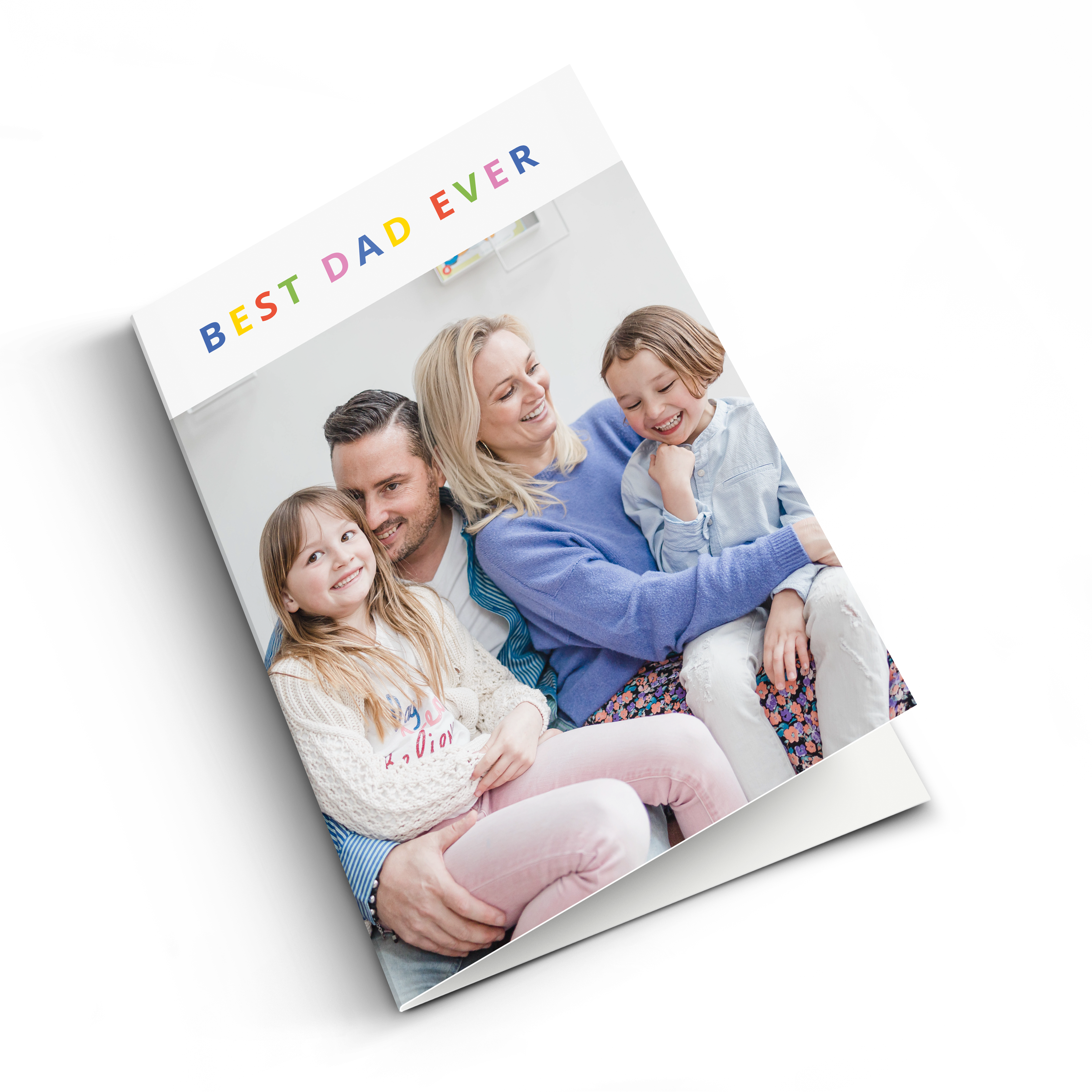 Zaprojektuj osobistą fotokartkę dla Taty z nadrukowanym zdjęciem rodziny i napisem BEST DAD EVER