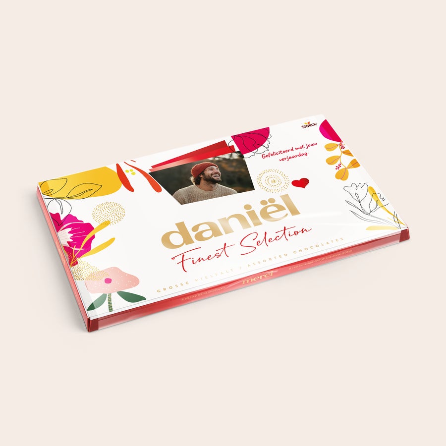 merci Finest Selection met kaart Merci Finest Selection chocolade mix 400 gram met gepersonaliseerde kaart, bedrukt met een foto en de naam Daniël en de tekst Gefeliciteerd met jouw verjaardag.