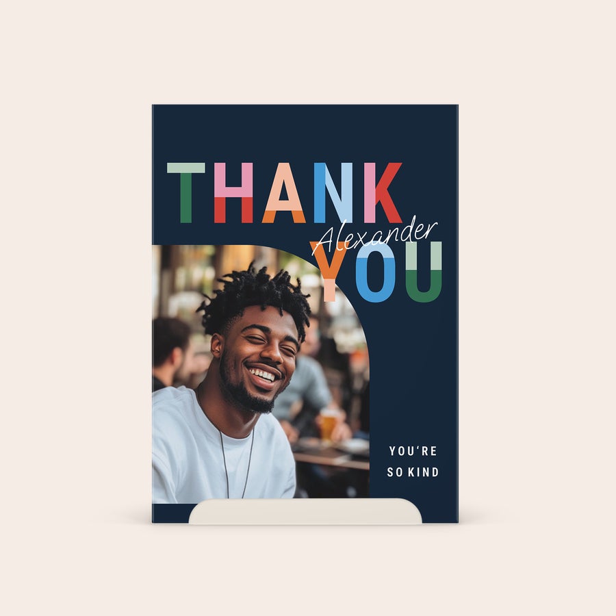 Personaliziran darilni set Axe - Dark Temptation Darilni set s personaliziranim ovitkom, natisnjenim s fotografijo, imenom Alexander in sporočilom THANK YOU