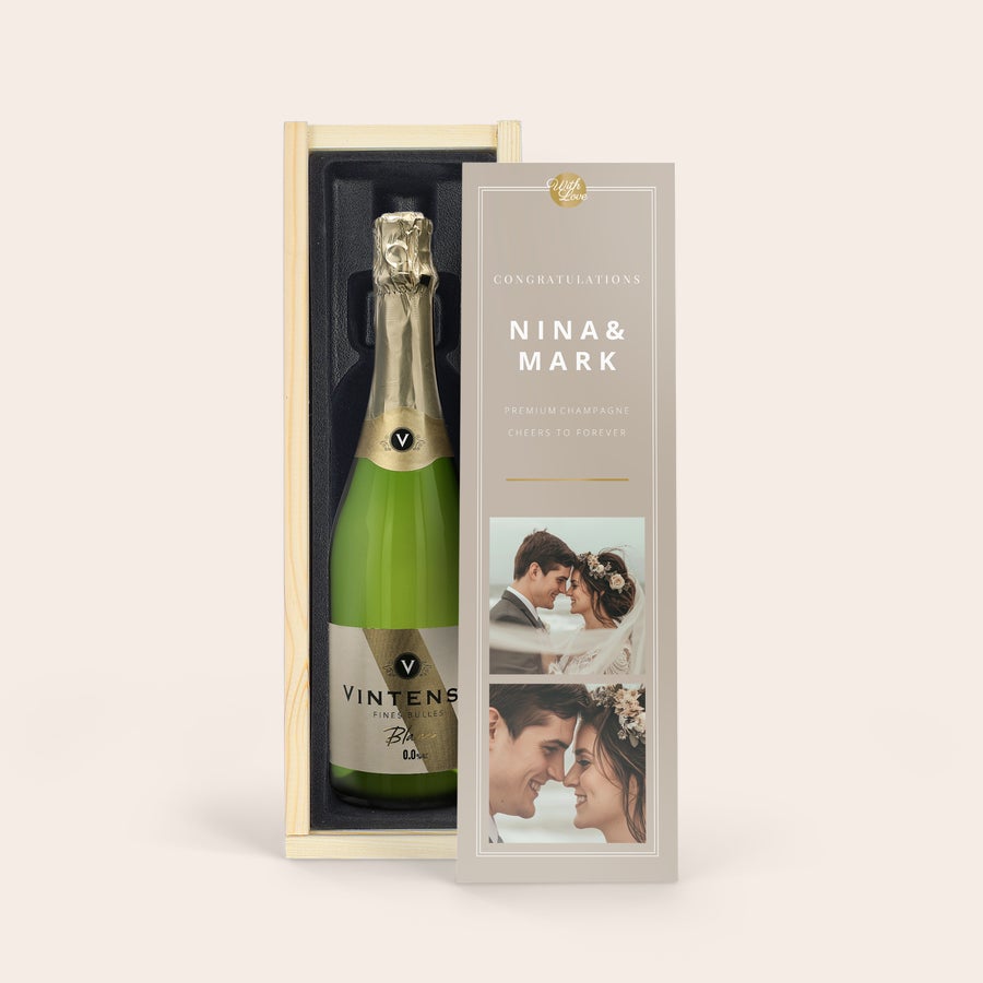 Personalizowane wino bezalkoholowe Vintense Blanc 0% Zaprojektuj skrzynkę na wykwintne wino Vintense Blanc 0% ze zdjęciami, imionami Nina i Mark