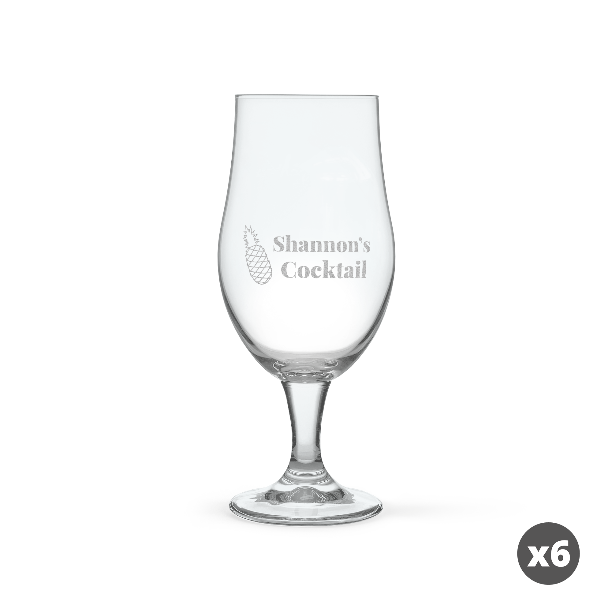 Pina colada glas gegraveerd met de tekst "Shannon's Cocktail" en ananas symbool, gepersonaliseerd met een eigen naam of tekst.