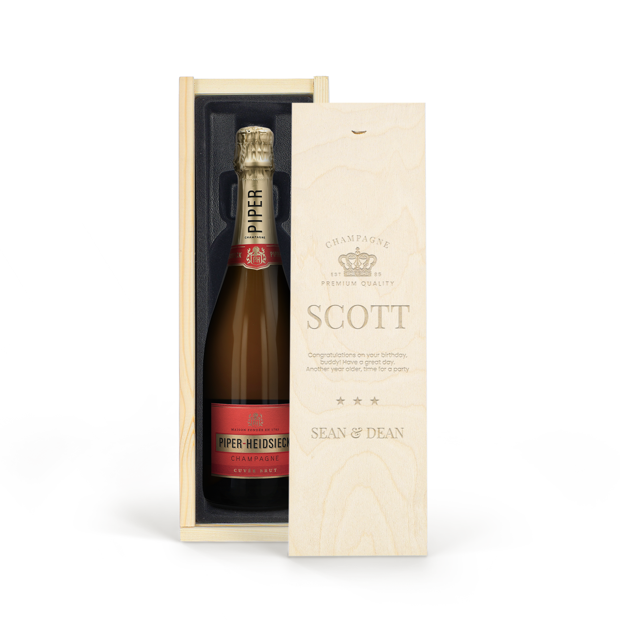 Piper Brut pezsgő egyedi pirítós készítéséhez, vésett fa ajándékdobozban, "SCOTT" névvel és "SEAN & DEAN" üzenettel.