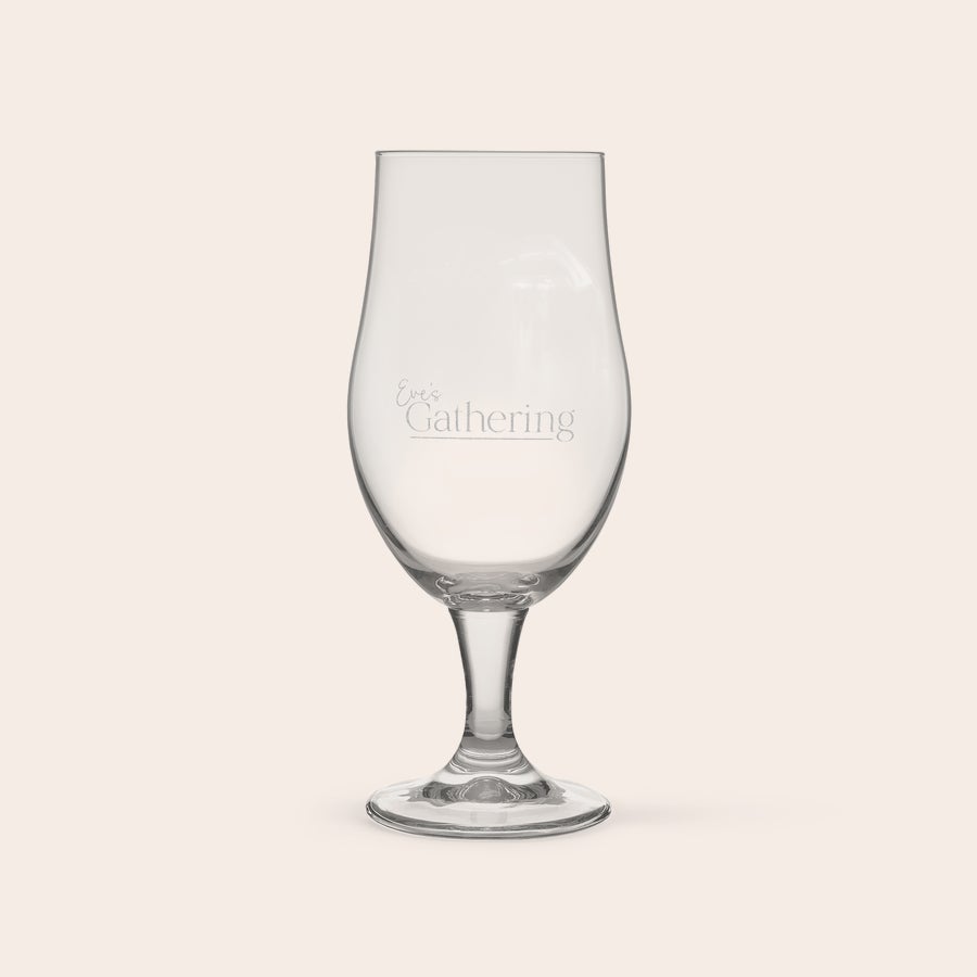 Sör ajándékkészlet - Westmalle Dubbel és Tripel Sör ajándékdoboz gravírozott sörüveggel, "Every Gathering" felirattal személyre szabva