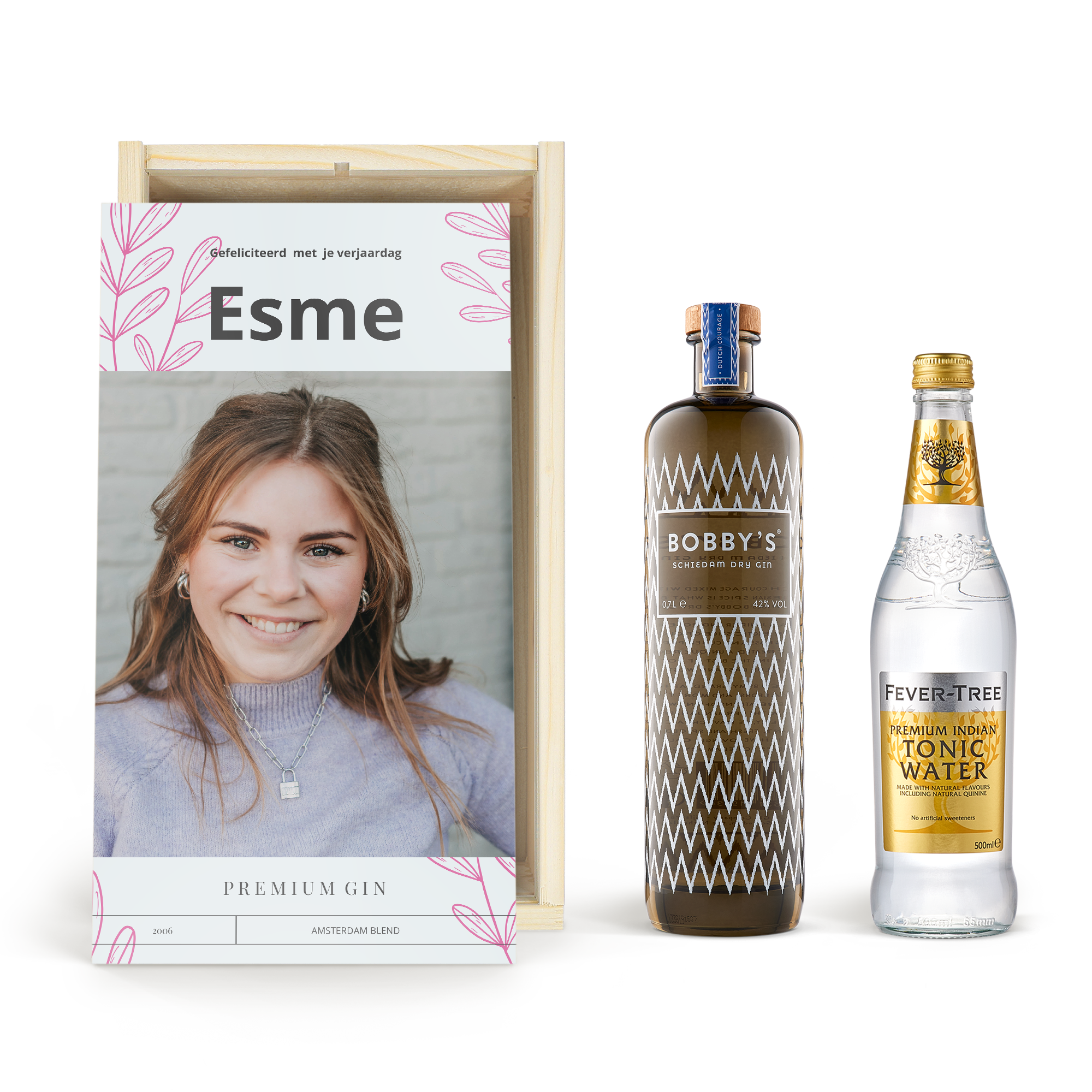 Luxe Bobby's gin-tonic pakket in bedrukte kist met foto, tekst Gefeliciteerd met je verjaardag en naam Esme