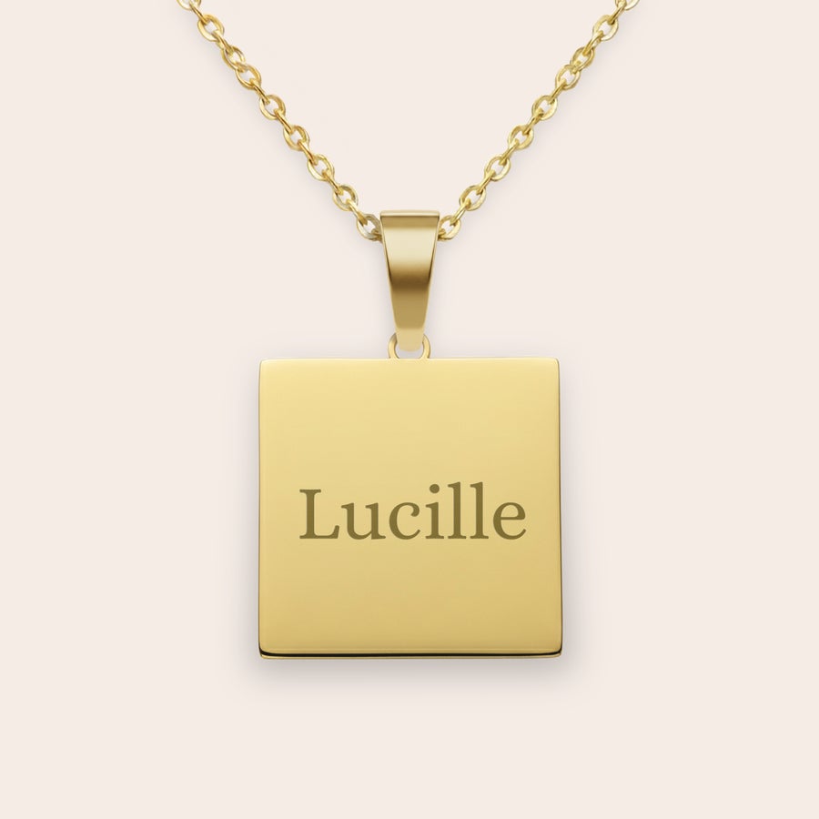 Collier pendentif carré Collier pendentif carré