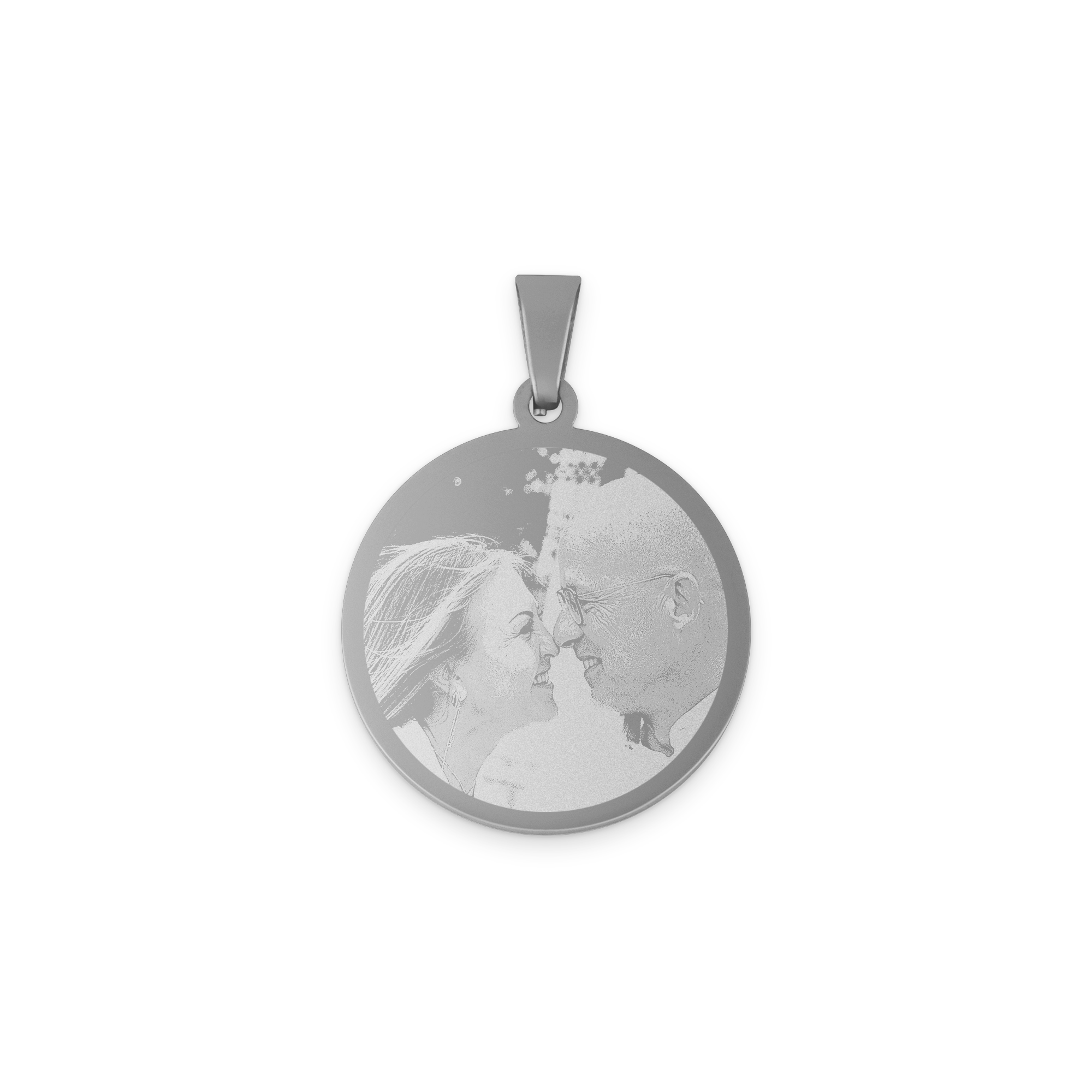 Round pendant necklace