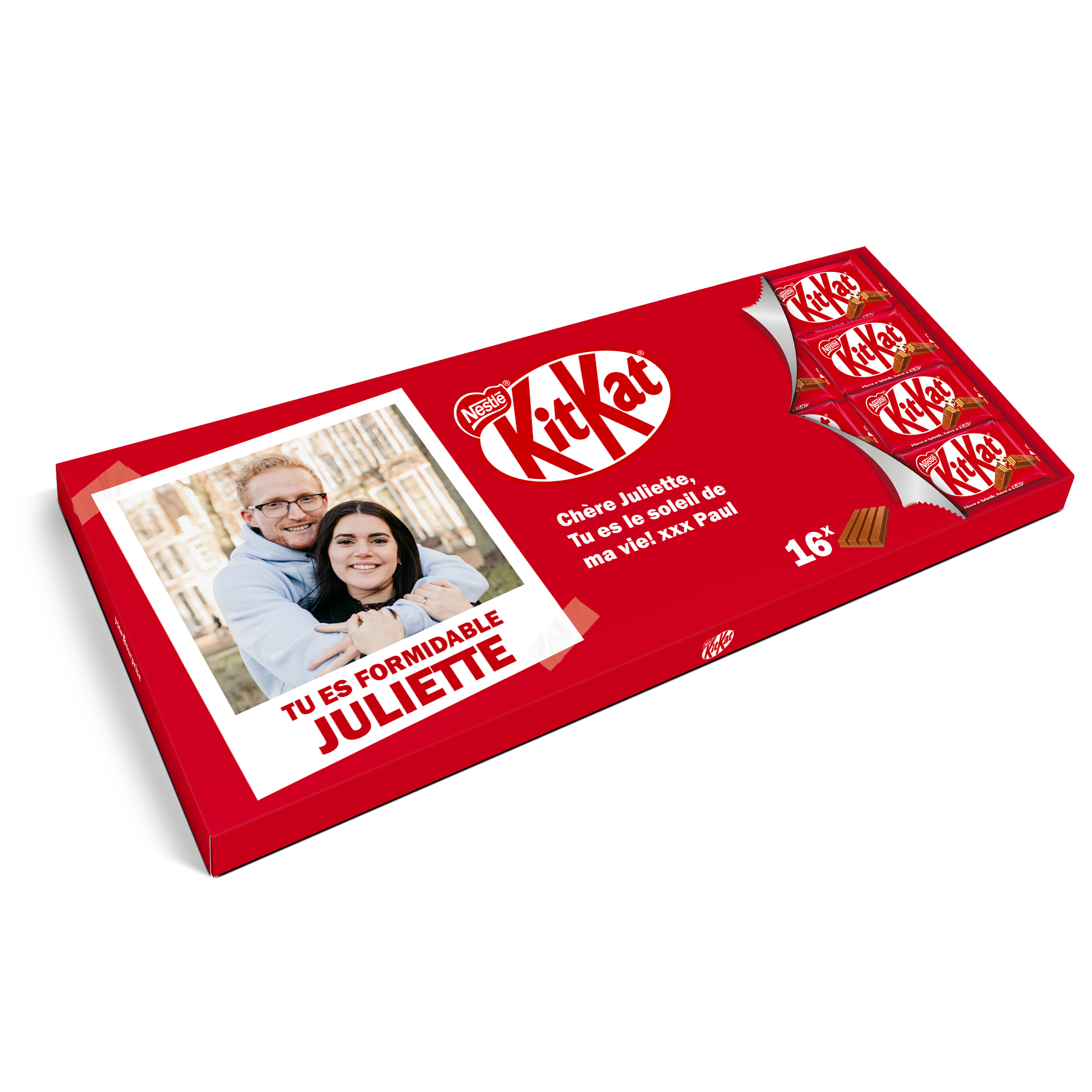 Un paquet de chocolat KitKat XL personnalisé avec une photo de couple et le message "Tu es formidable Juliette", idéal comme cadeau