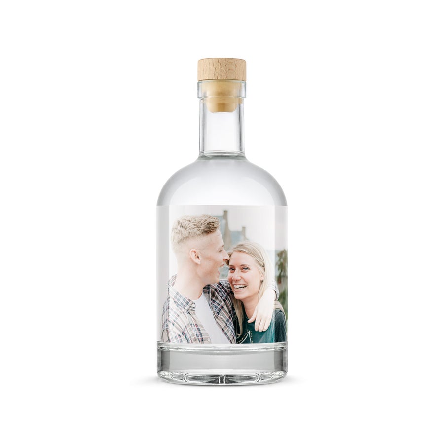 Personalisierter Gin mit Text und Bild