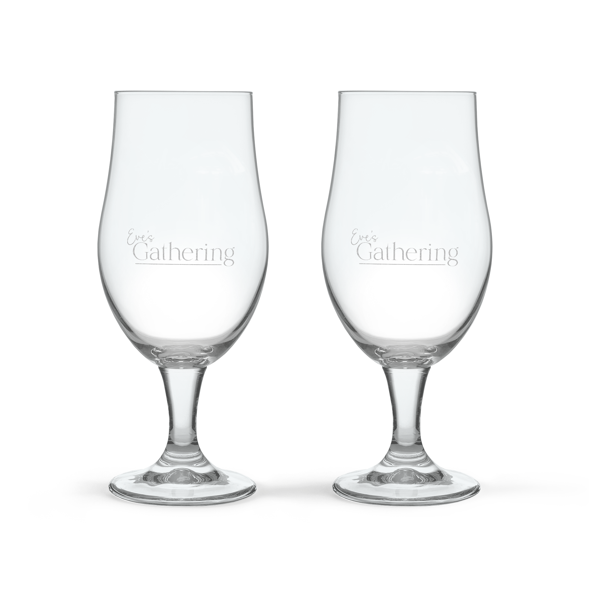 Zwei personalisierte Biergläser mit dem Namen "Gathering" als Gravur für Spezialbier