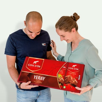 Barra di cioccolato belga XXL Côte d'Or con nome