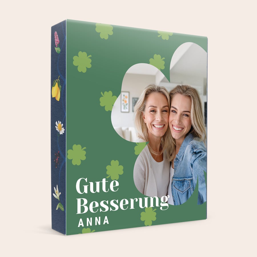 Personalisierte Pukka tea Personalisierte Teebox mit Pukka-Teebeuteln und Foto bedruckt, mit Namen Anna, Botschaft Gute Besserung. Dein eigenes Teeparadies wartet auf dich.