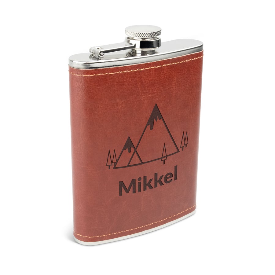 Lommelærke med indgraveret navn - læderlook