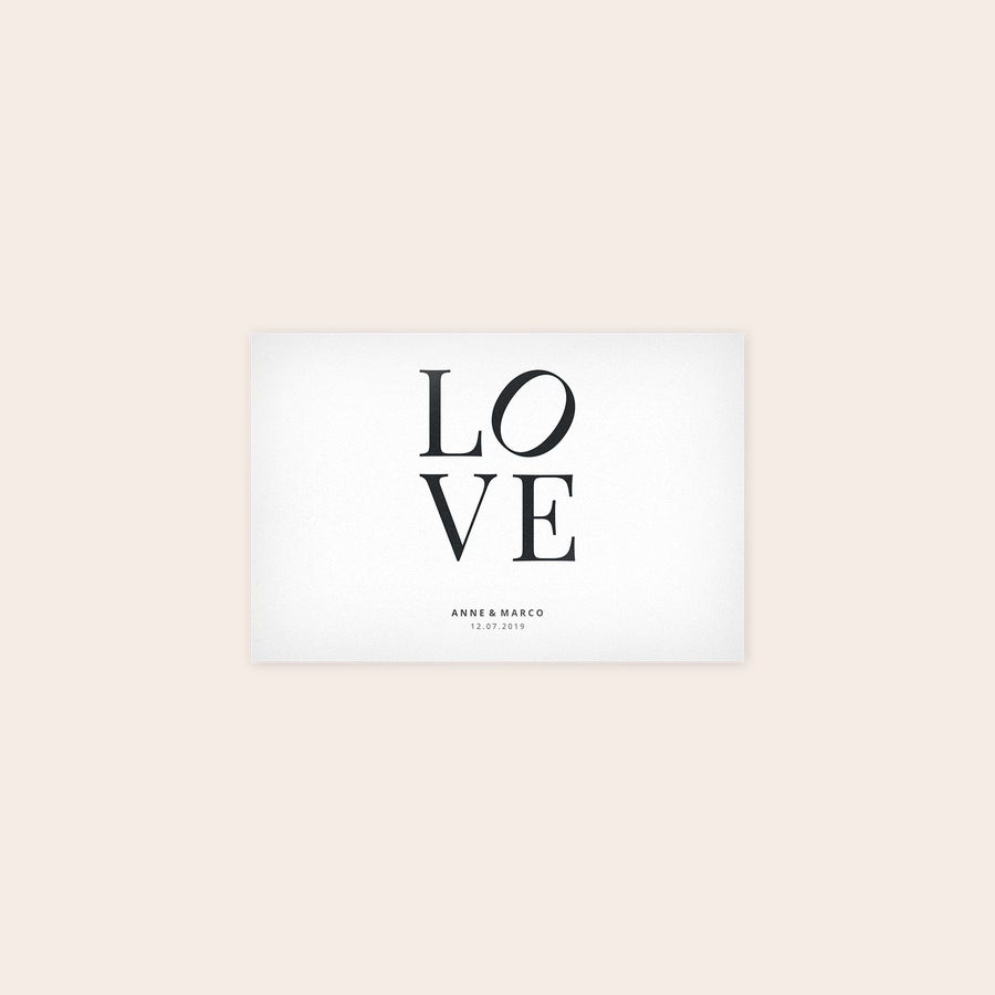 Foto auf Forex Forex Platte, weiß, bedruckt mit großem LOVE-Schriftzug und den Namen Anne & Marco sowie Datum 12.07.2019