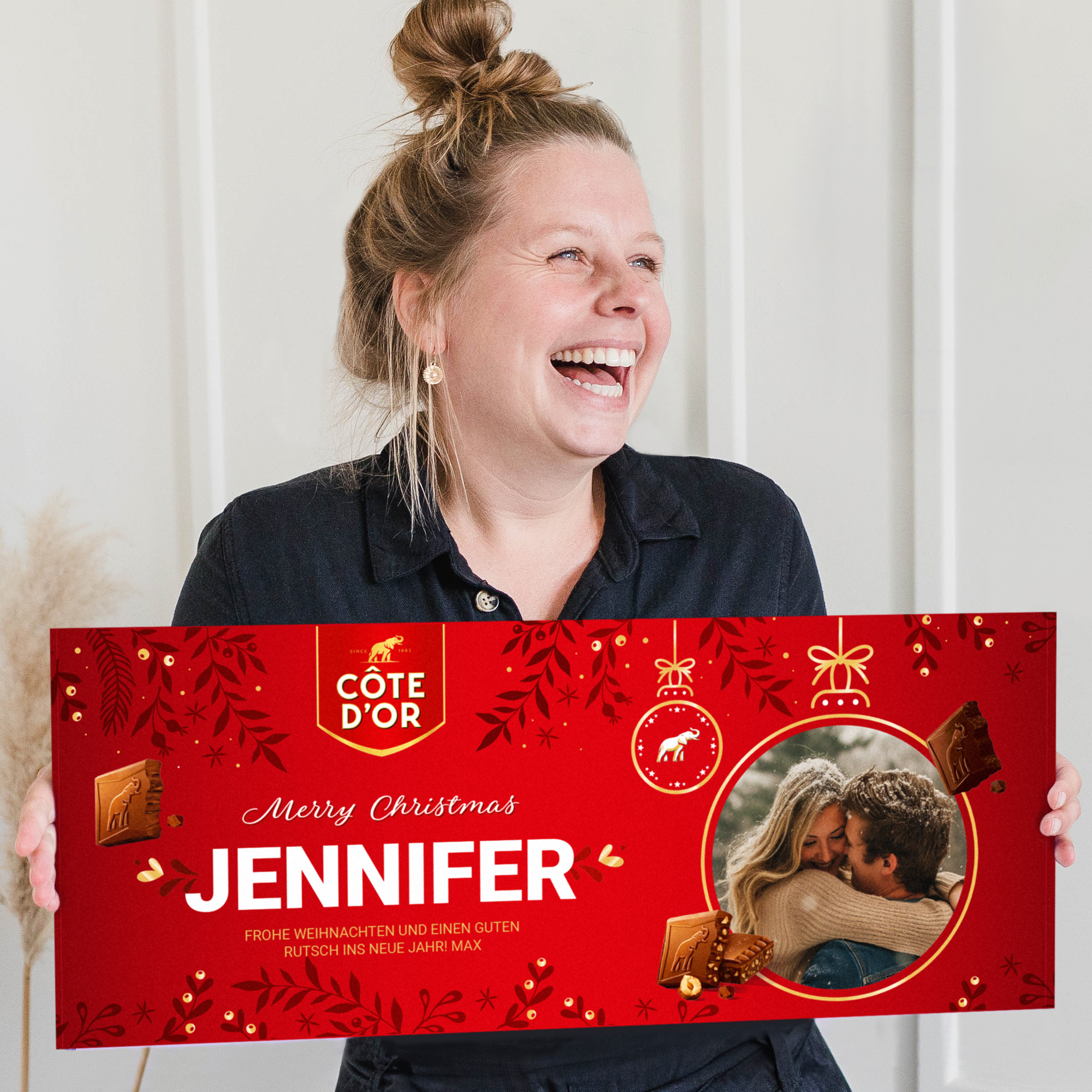 Personalisierte Riesen Schokolade von Côte d'Or mit eigenem Foto, Name Jennifer und Weihnachtsbotschaft.