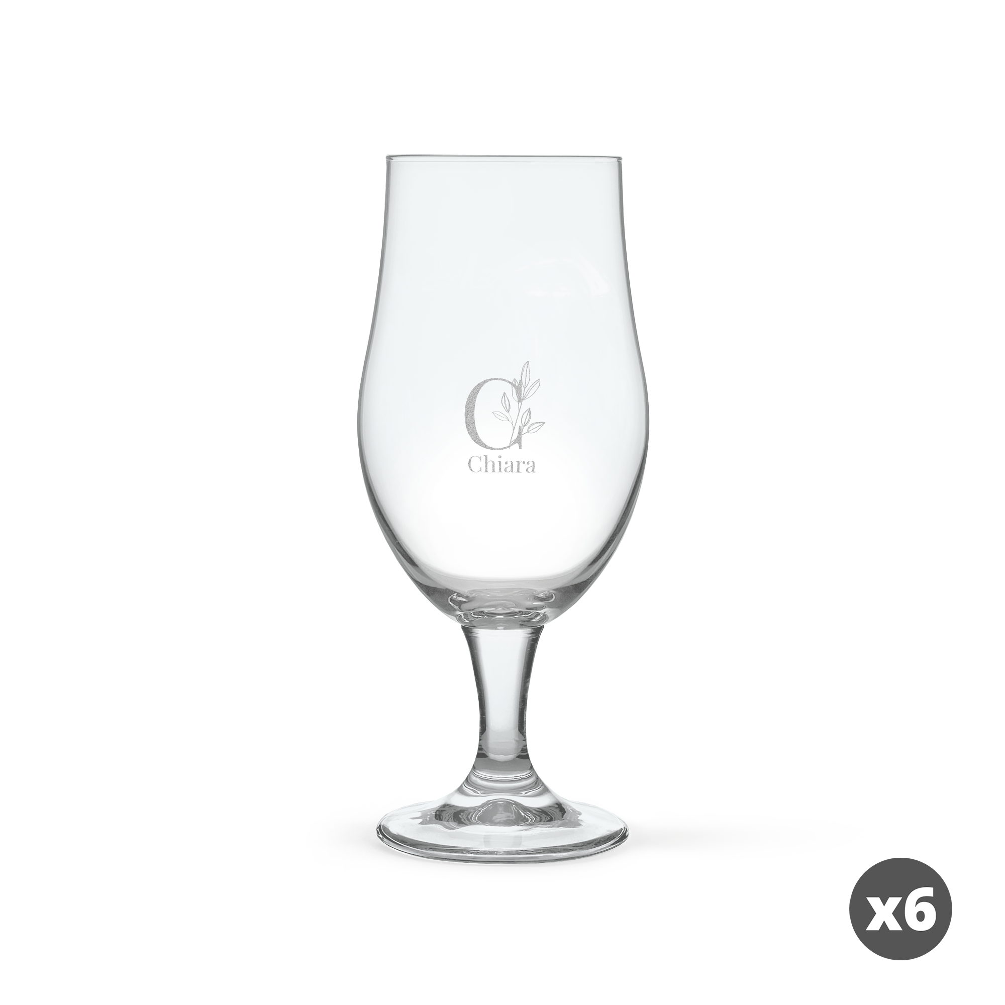 Personalisiertes Bierglas mit Namen Chiara und floraler Initiale C graviert