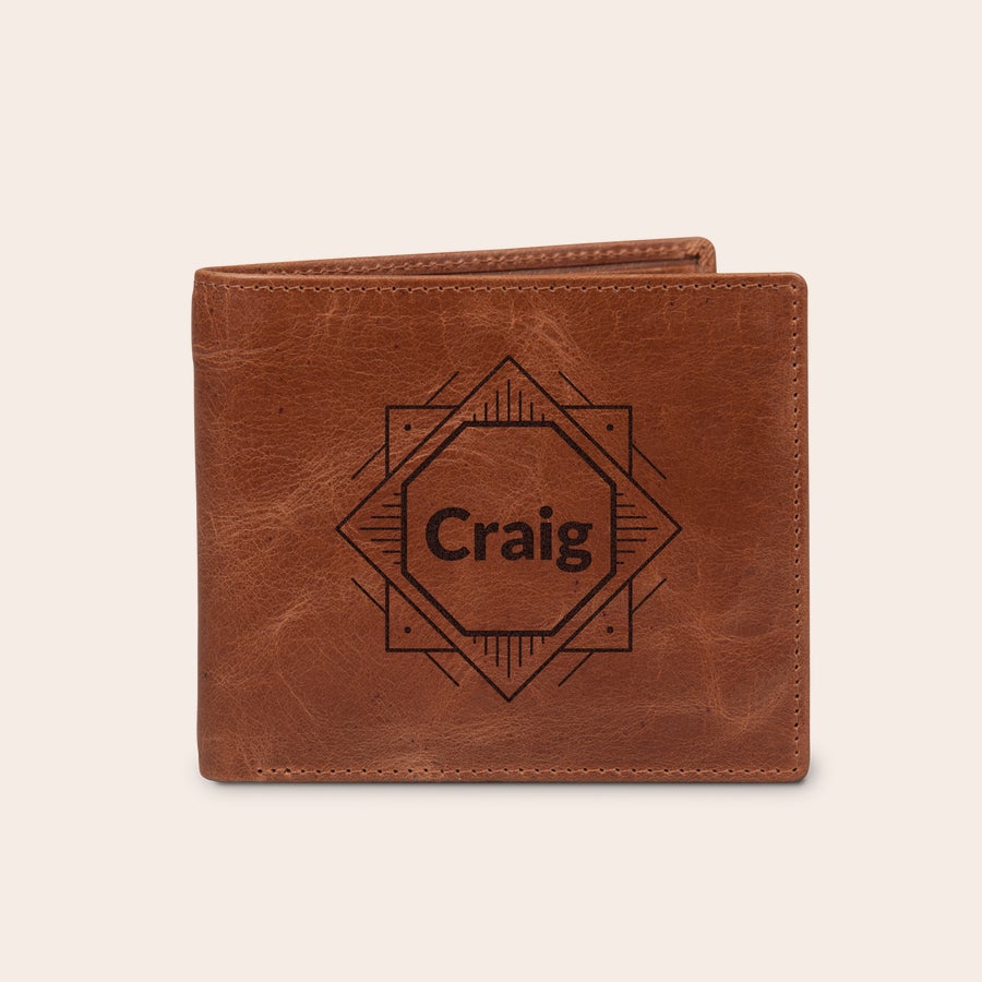 Personalised leather wallet - Engraved Personalised leather wallet - Engraved