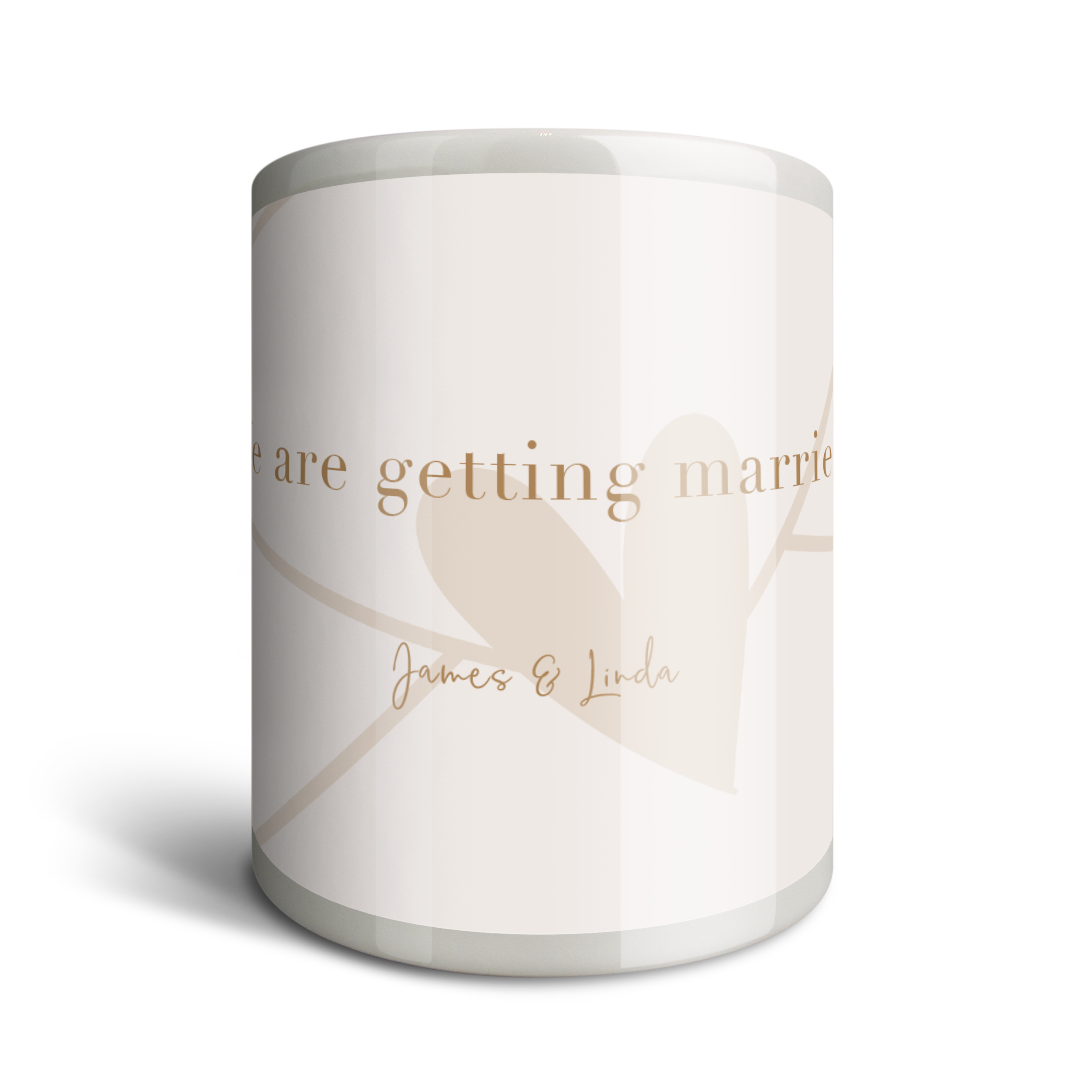 Personalizirana denarnica z natisnjenim napisom "we are getting married" in imeni James & Linda.