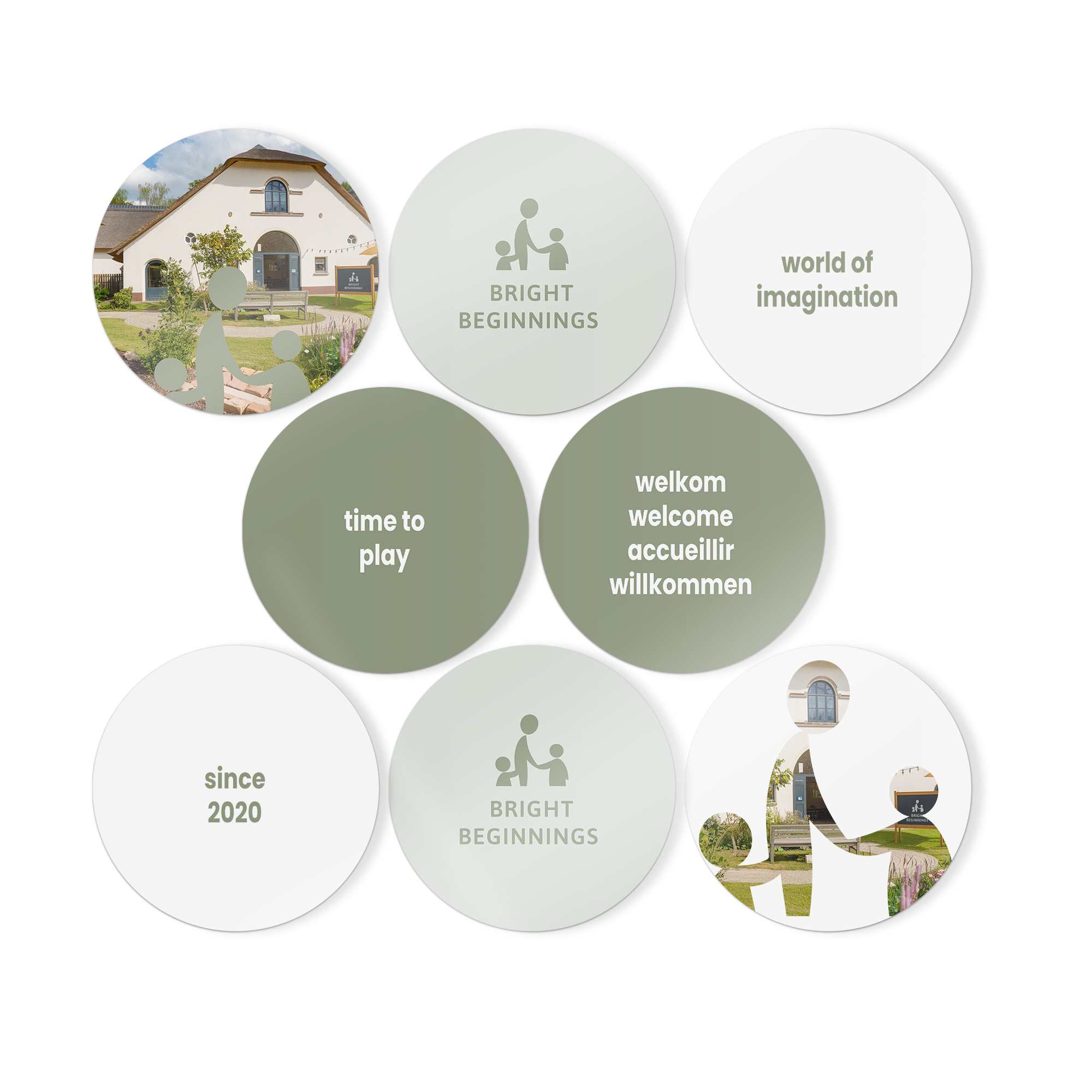 Round wooden wall art panels printed with a custom photo and personalized text to decorate your wall