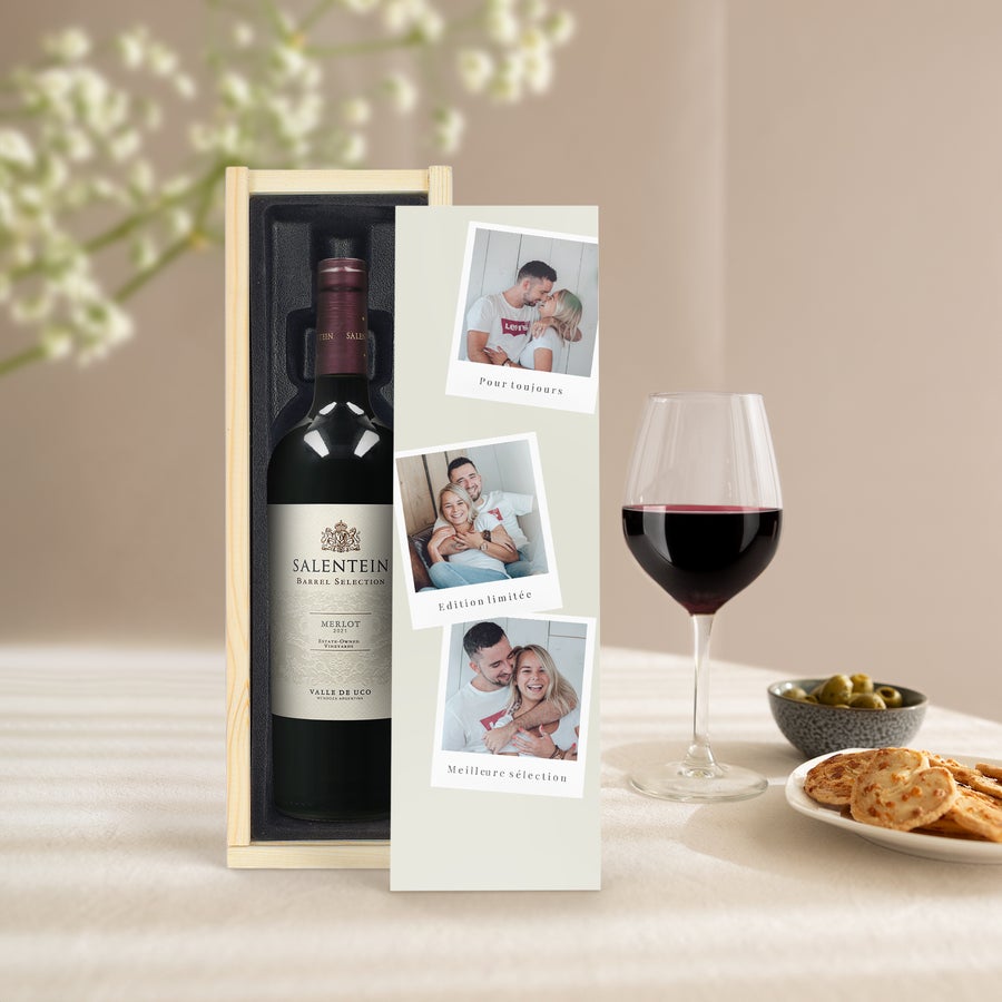 Vin Salentein Merlot personnalisé Bouteille de vin Salentein Merlot dans un coffret personnalisé avec des photos et des textes de votre choix.