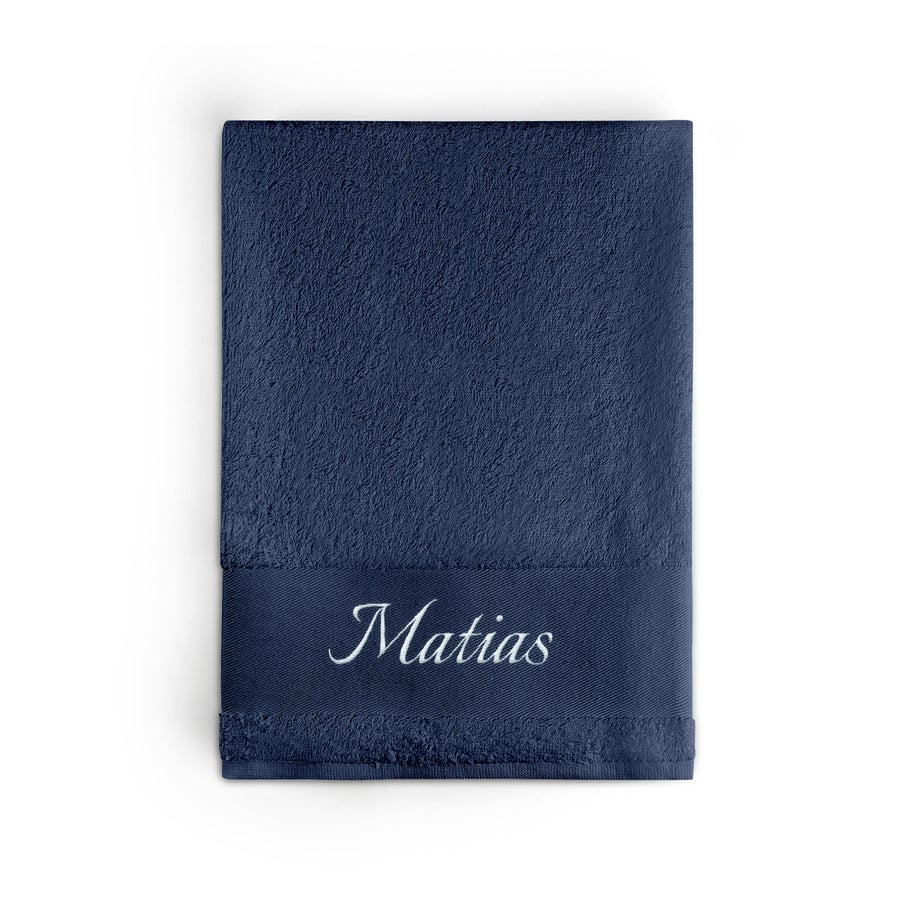 Brodeerattu pyyhe - tummansininen