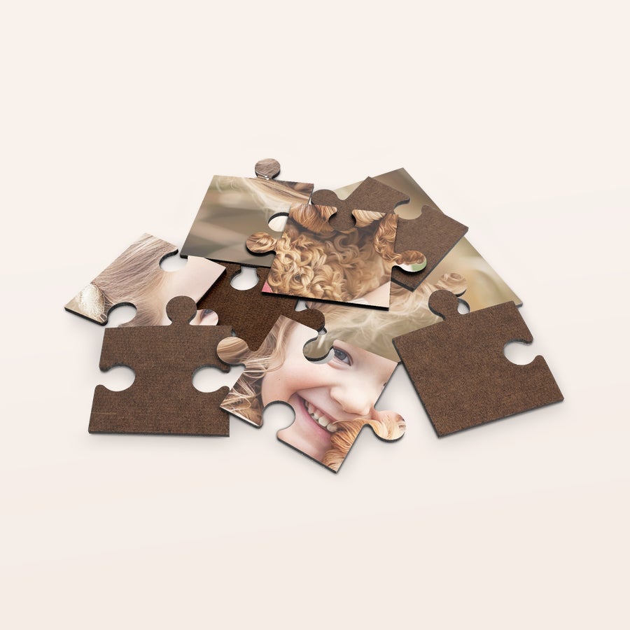 Kleine puzzel bedrukken Gepersonaliseerde fotopuzzel met vrolijk lachend blond kindje, perfect om de kleintjes te verrassen.