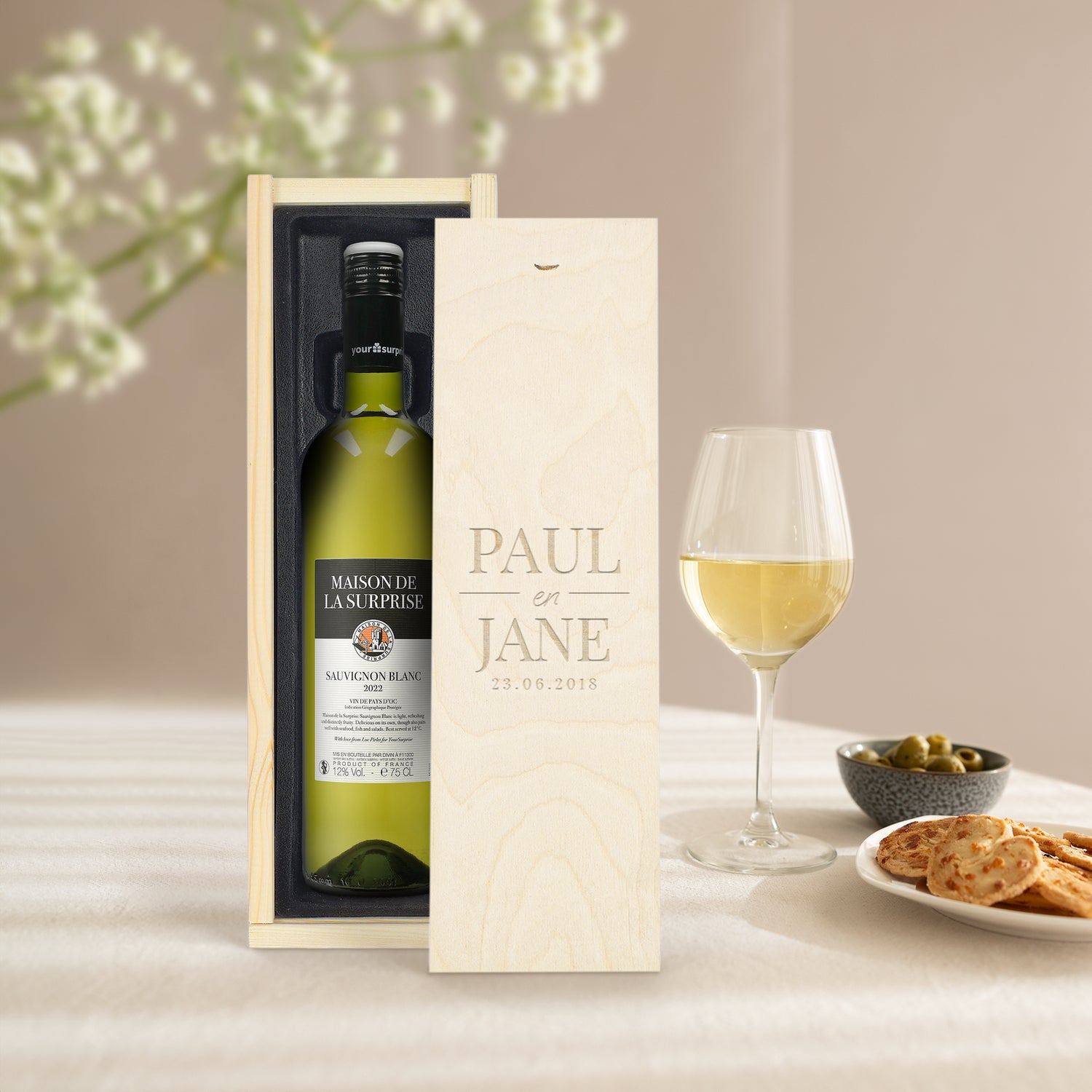 Vin i indgraveret kasse - Maison de la Surprise - Sauvignon Blanc