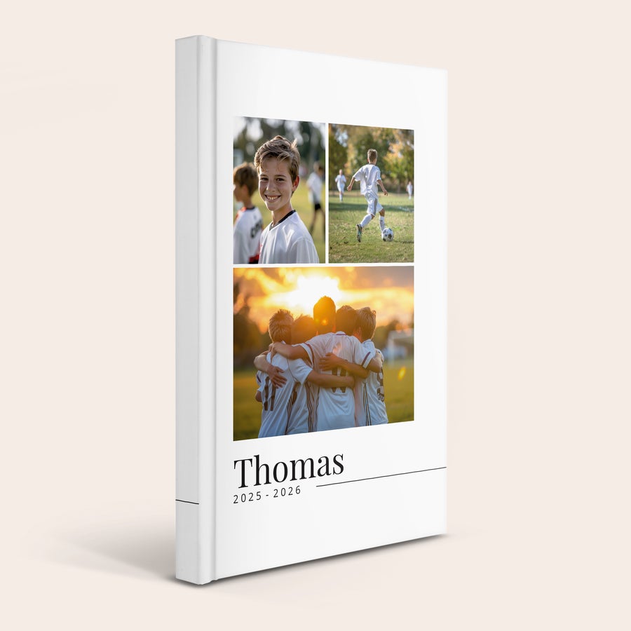 Agenda escolar 2025-2026 Diário escolar personalizado com fotos e o nome Thomas, estampado em toda a capa.