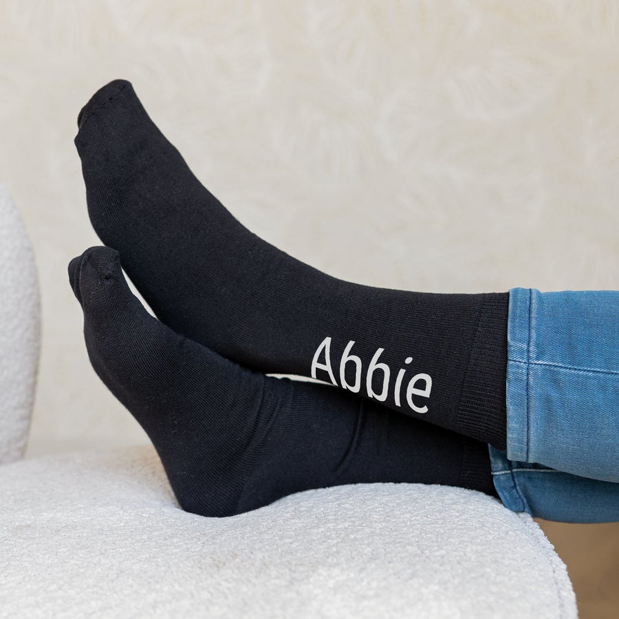 Calcetines personalizados con nombre o texto para hombre y mujer.