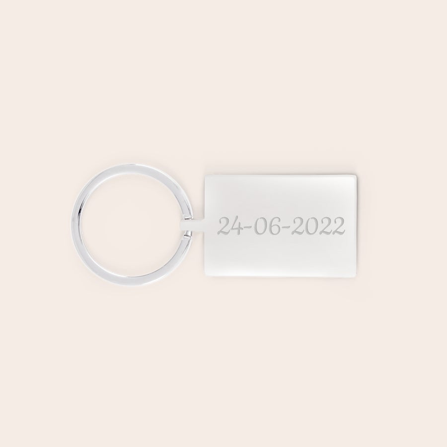 Engraved keyring Rectangular key ring with 24-06-2022 engraved as a personalized name or date for your keys