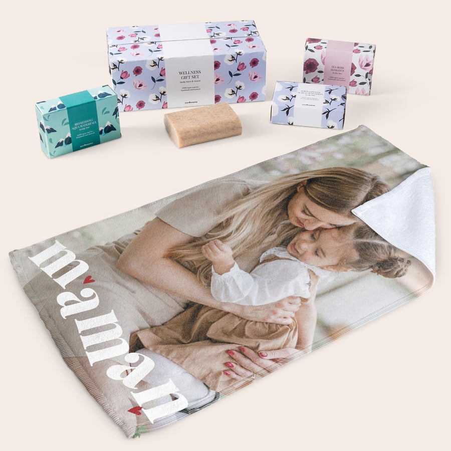 Coffret cadeau savon avec essuie-mains personnalisé Coffret cadeau savon avec essuie-mains personnalisé