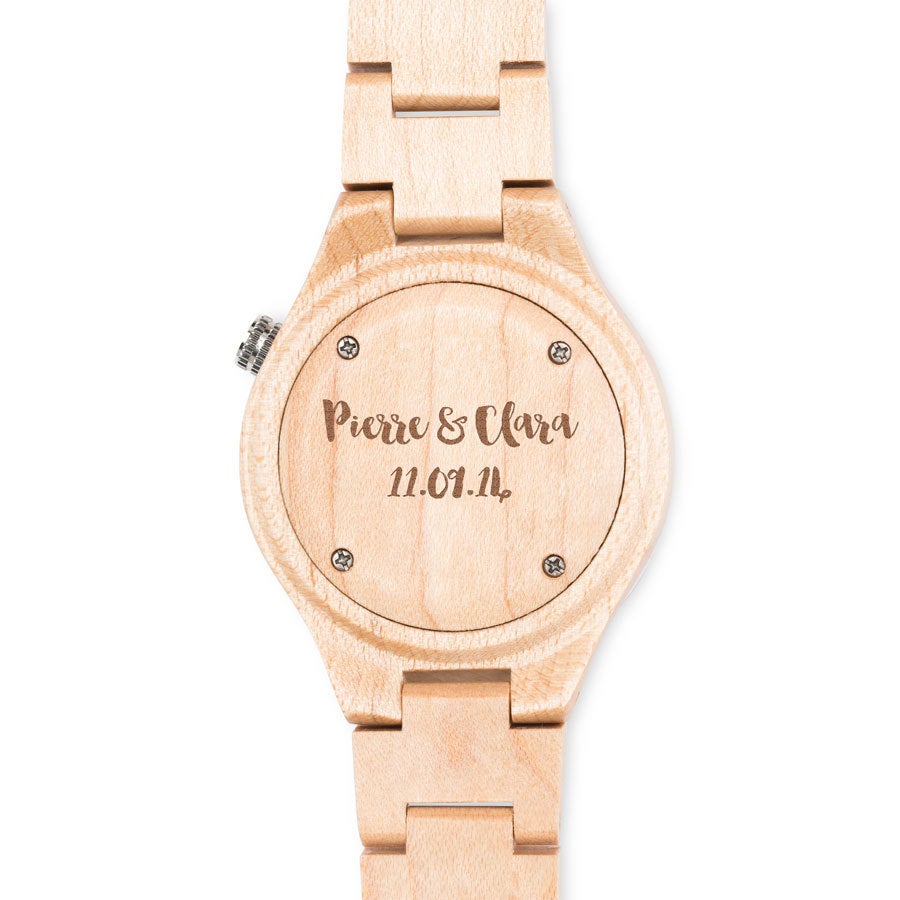 Montre en bois personnalisable