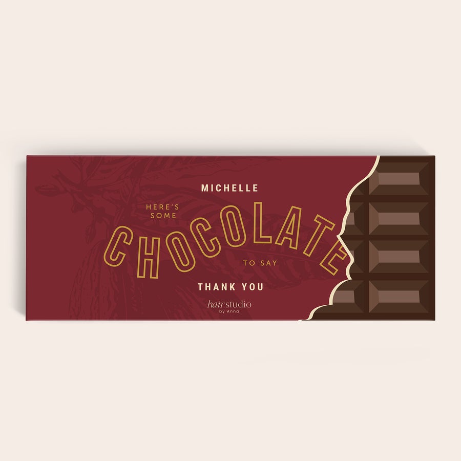 Mega Côte d'Or med tryckt namn XXL Côte d'Or chokladkaka med en personlig design tryckt på det röda omslaget, texten "Michelle Here's some Chocolate to say Thank You hairstudio by Anna" syns