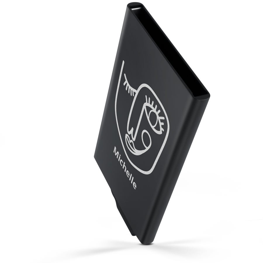 Portofel metalic slide negru, personalizat prin gravura cu un desen de fata si numele Michelle, pentru a pastra cartile