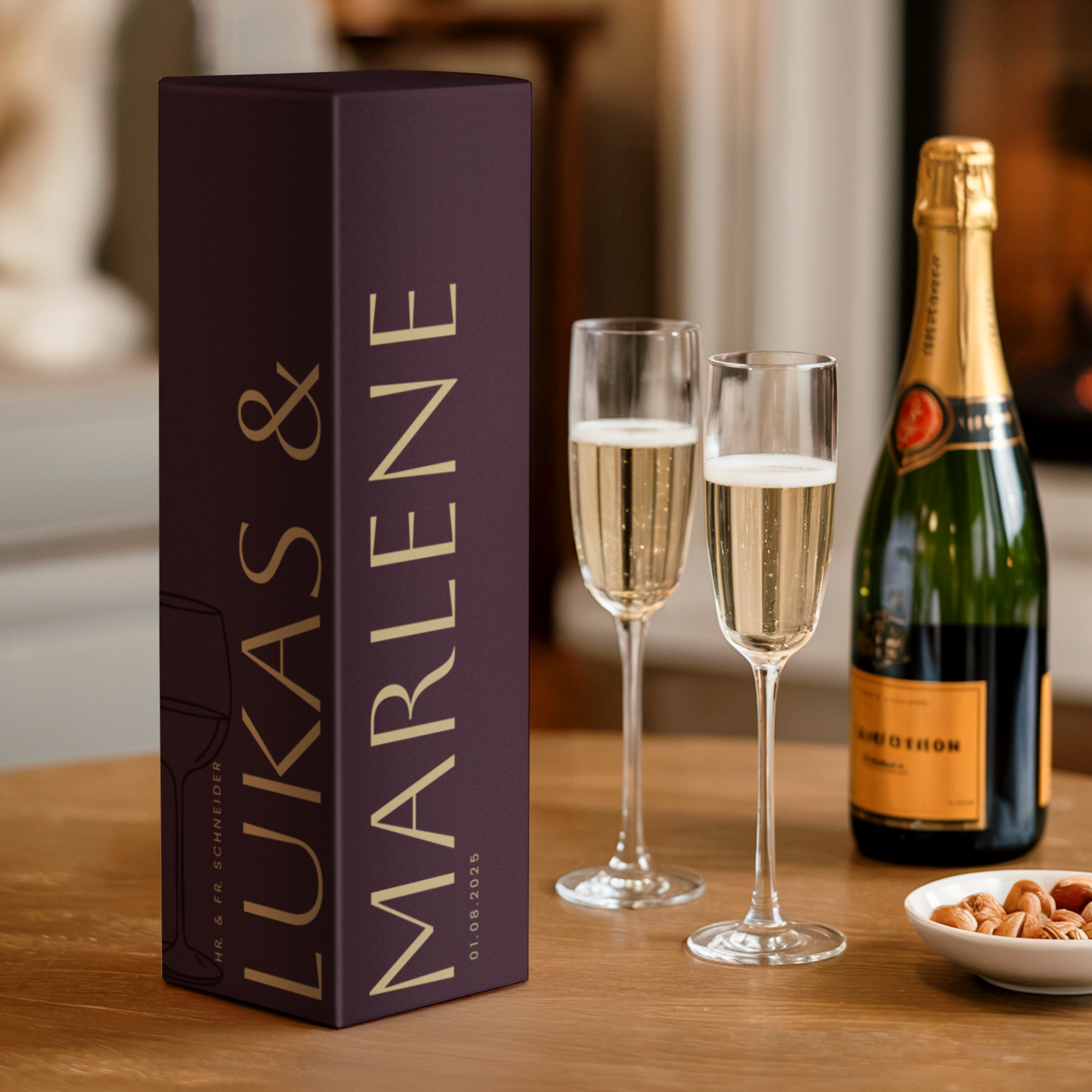 Personalisierte Champagner-Geschenkbox aus Karton