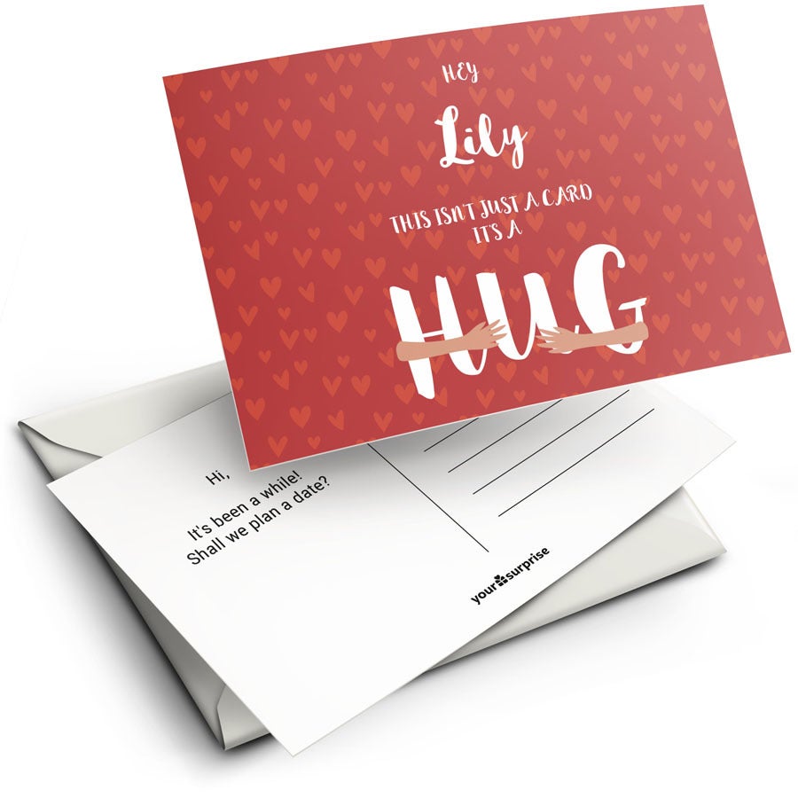 Pohľadnica s vlastnou potlačou s textom "Hey Lily this isn't just a card it's a hug" a osobným poďakovaním