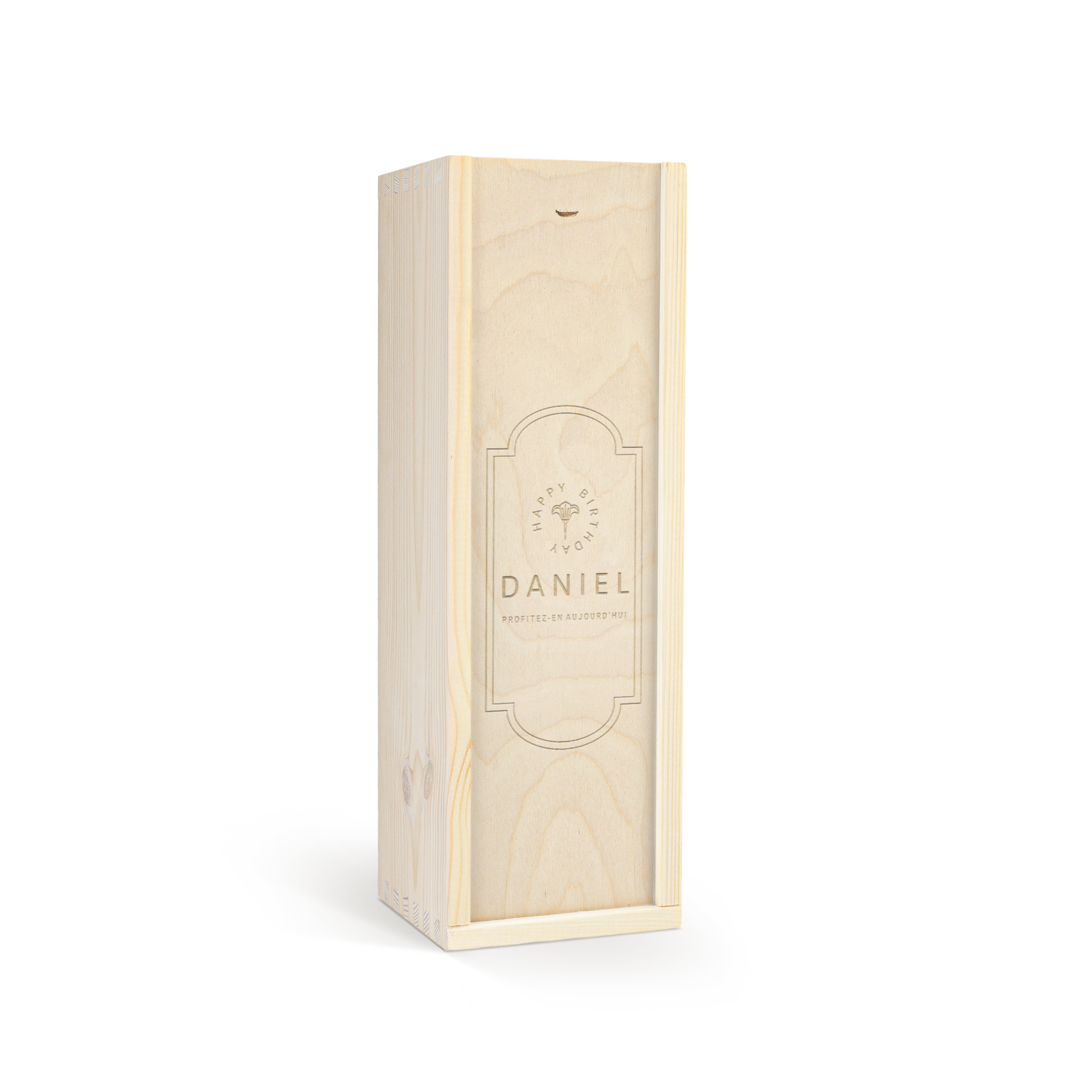 Coffret en bois gravé avec la personnalisation DANIEL et l'inscription Happy Birthday