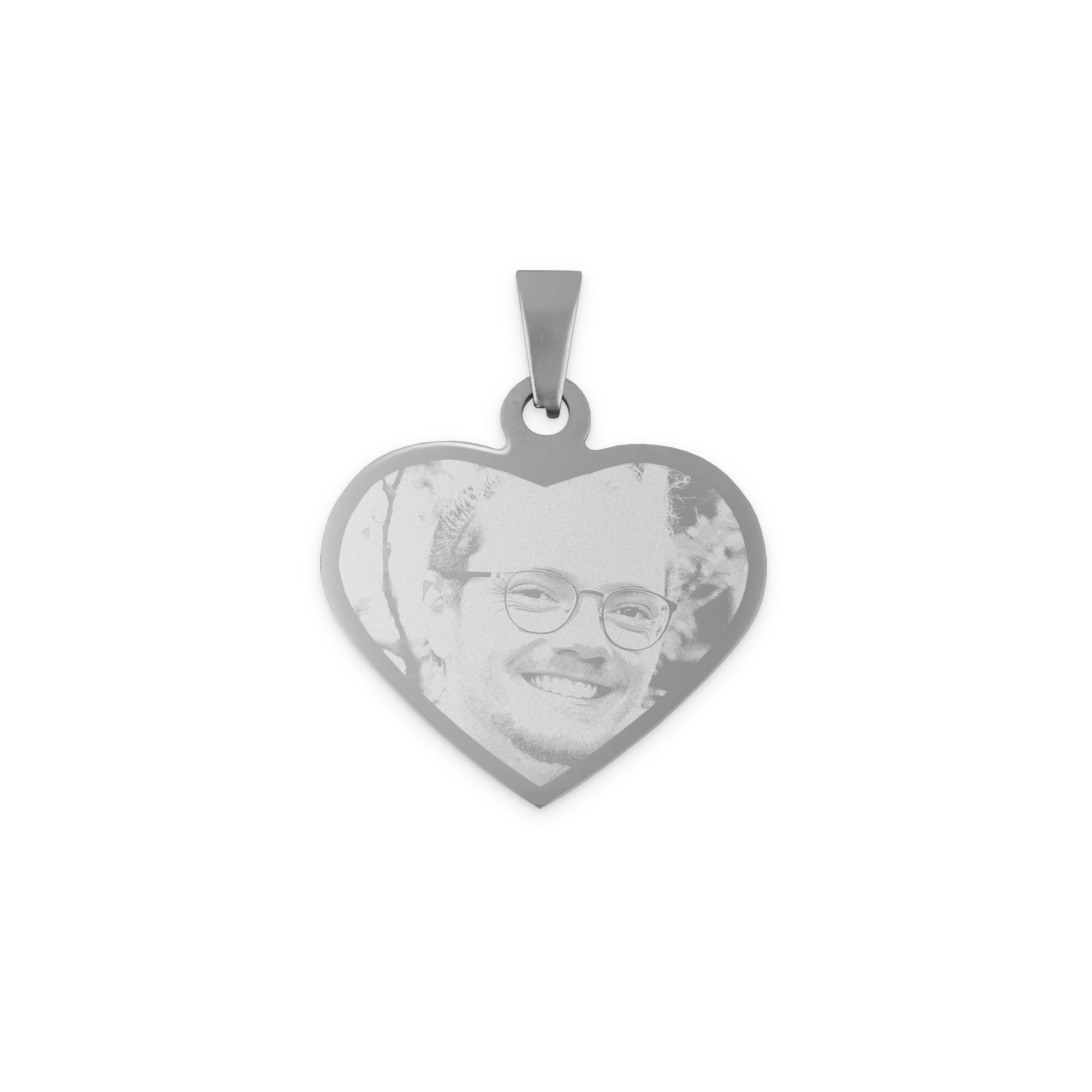 Náhrdelník s gravírovaným srdcom