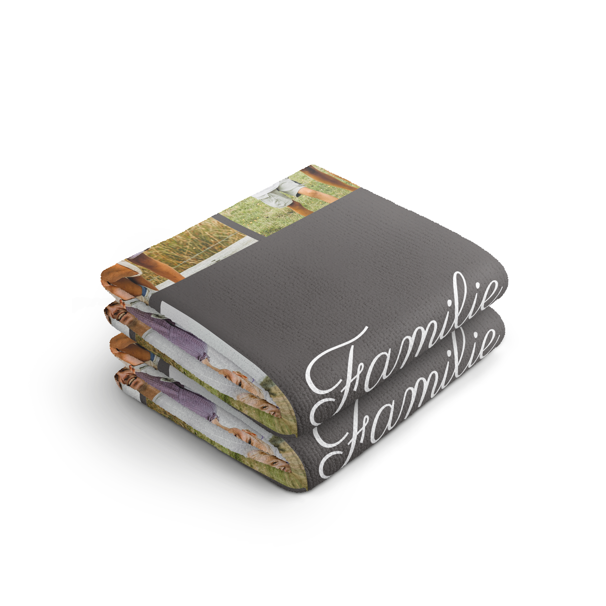 Zwei graue Gästehandtücher komplett bedrucken – 30 x 50 cm mit Fotos und dem Schriftzug 