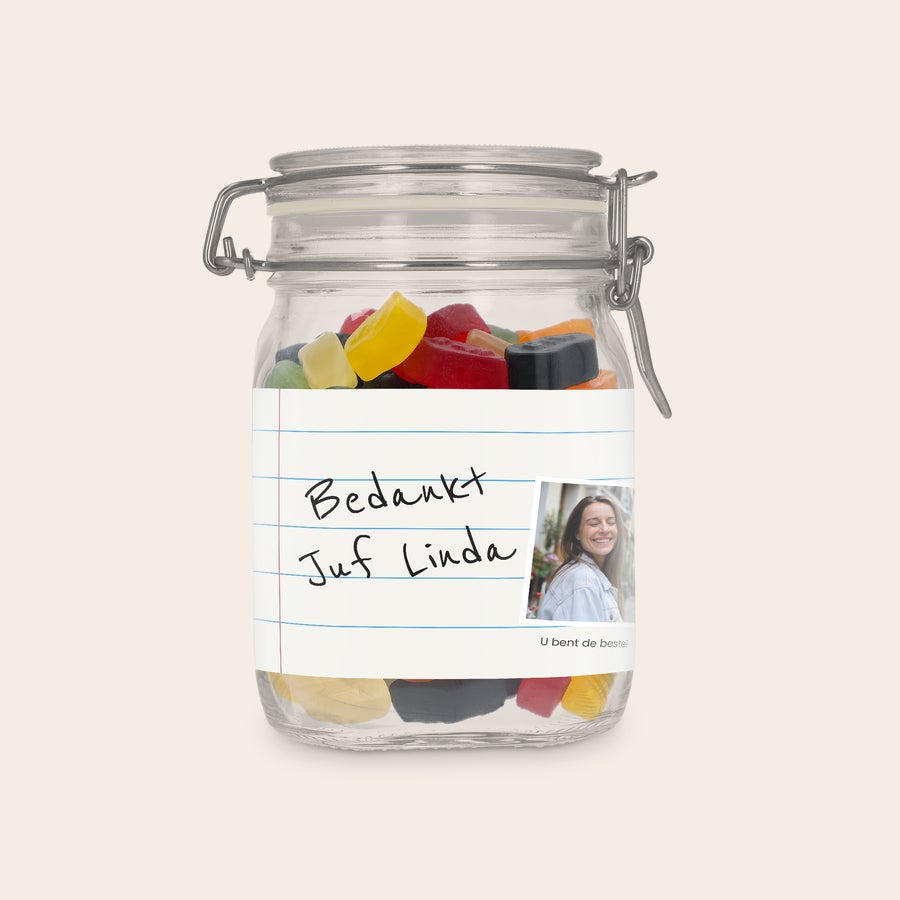 Snoeppot bedrukken Bedrukte snoeppot met winegums, gepersonaliseerd met foto en de tekst "Bedankt Juf Linda U bent de beste!"