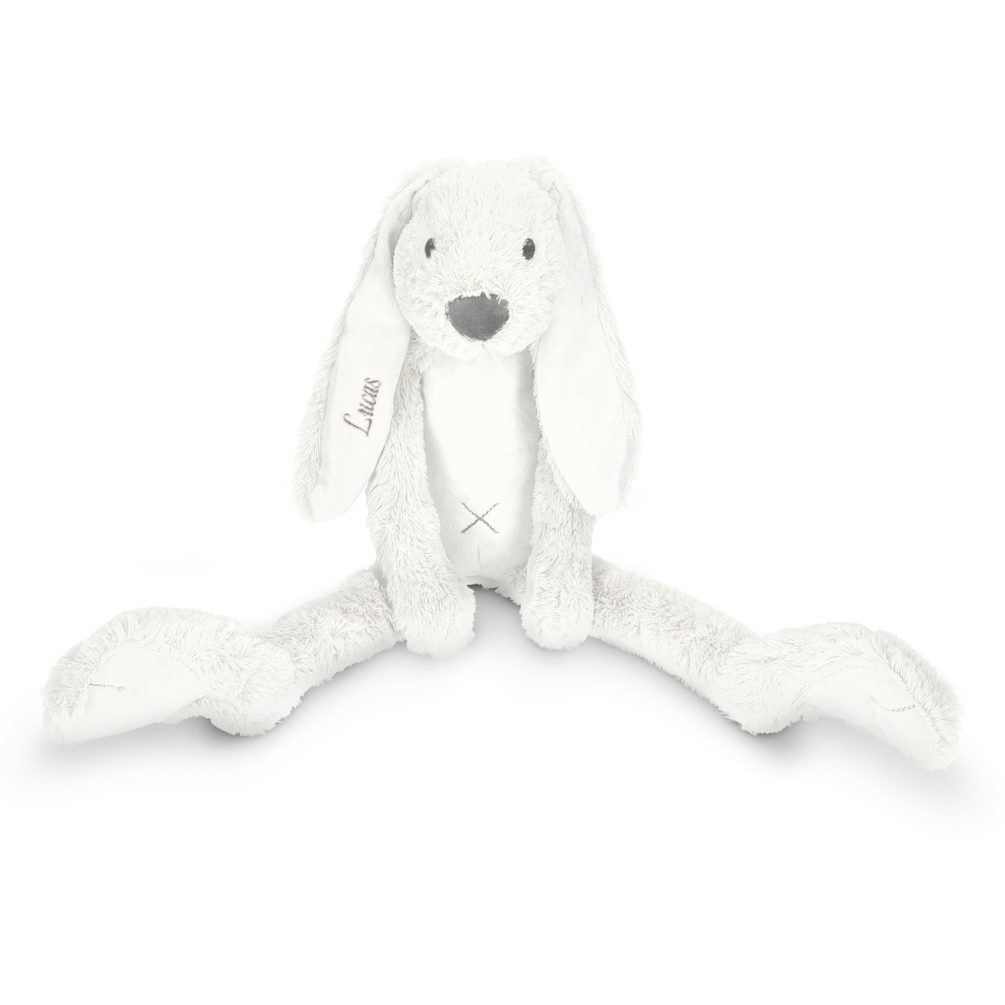 Hvit kosekanin med navnet "Lucas" brodert på det ene øret, en personlig Rabbit Richie.