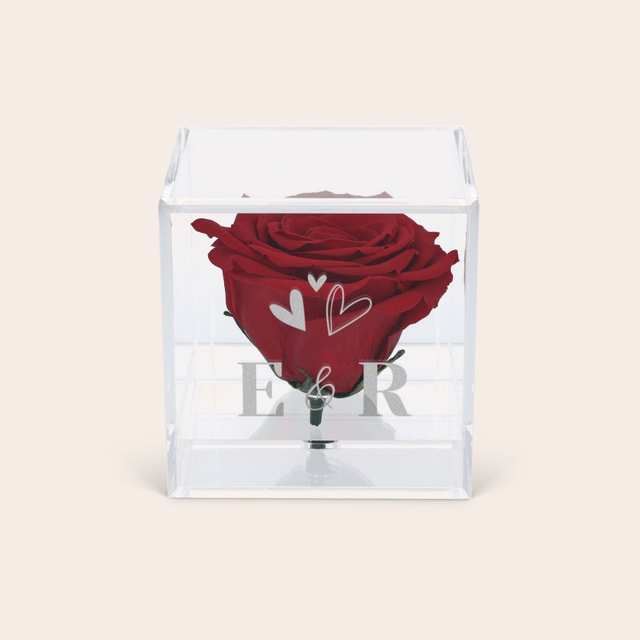 Preserved Rose im Plexi Glas mit Gravur Preserved Rose im Plexi Glas mit Gravur