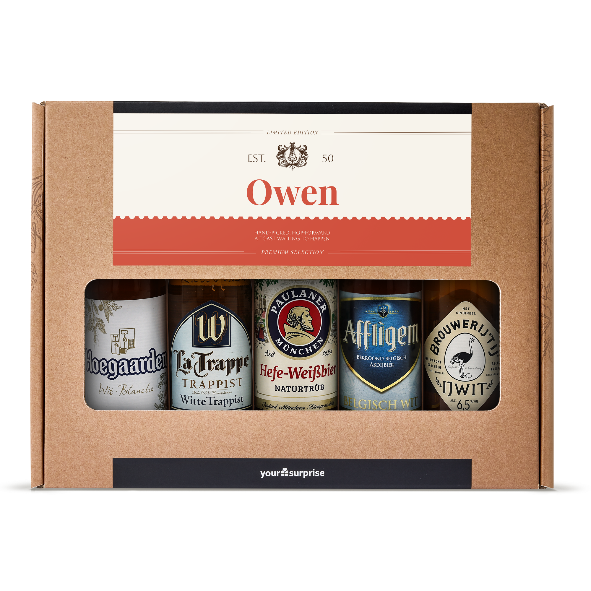Un set de regalo de cerveza personalizado con cinco cervezas Weizen y la etiqueta impresa con el nombre Owen.