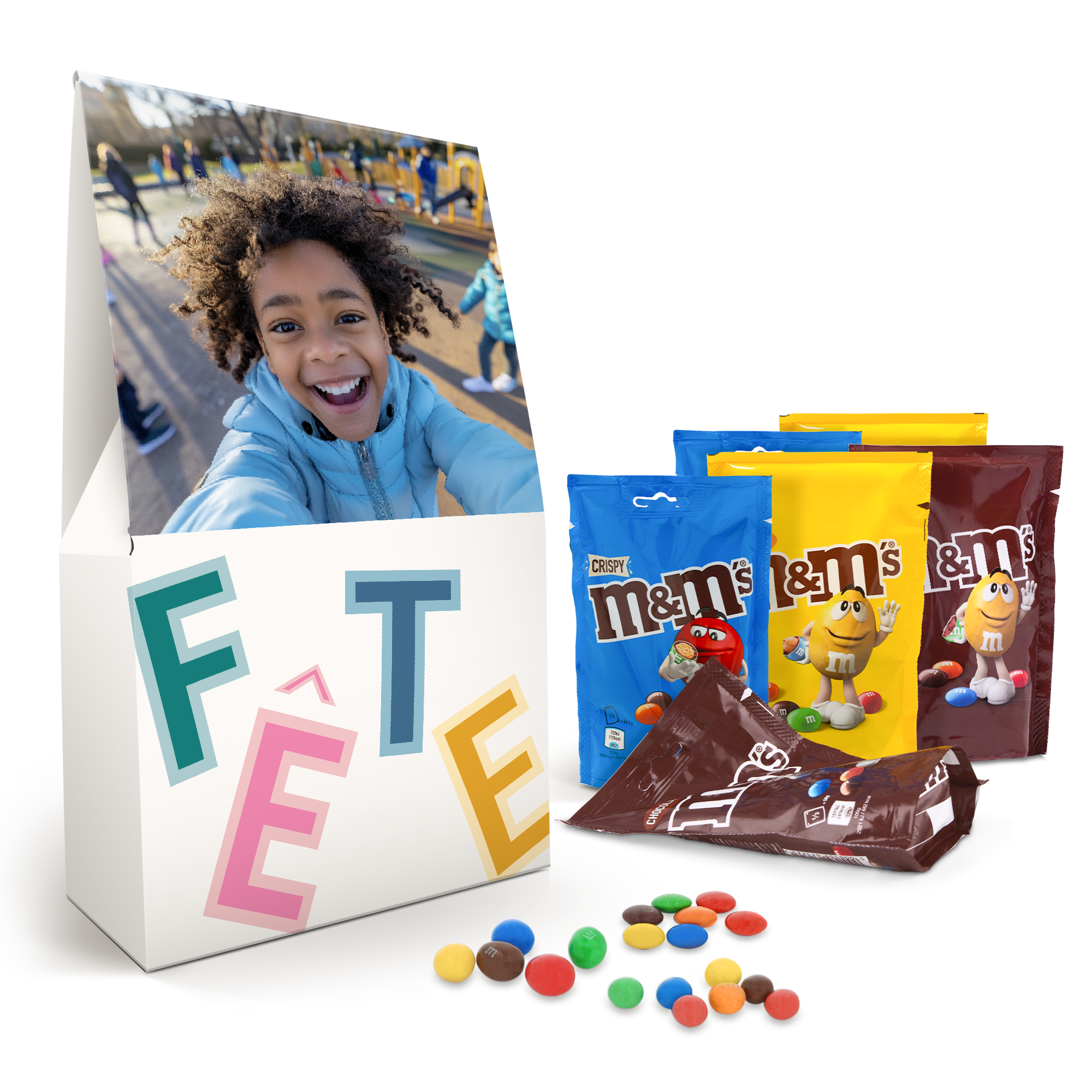 Coffret cadeau XL M&Ms personnalisé avec photo d'enfant joyeux et le texte FÊTE, surprenant avec du chocolat