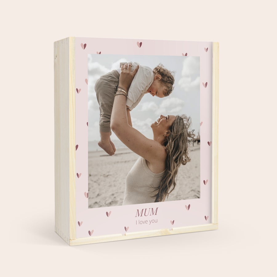 Spersonalizowane drewniane etui Ekskluzywna drewniana skrzynka z nadrukowanym zdjęciem dziecka z mamą oraz tekstem MUM I love you