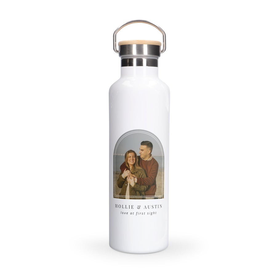 Personalised gym bottle with bamboo lid Personalised gym bottle with bamboo lid